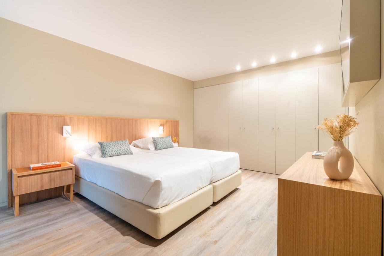 Two-Bedroom Apartment,1413040190:JPEG